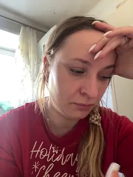 Snapshot of OlgaBuzzz chatting on 03.15.25 OlgaBuzzz online show from 03.15.25