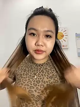 Odette68 online show from 11.11.25