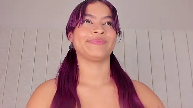 Snapshot of Littleolivia_ chatting on 02.24.25 Littleolivia online show from 02.24.25