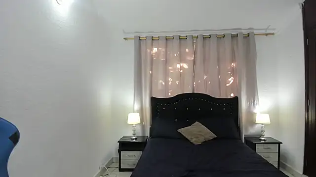 Snapshot of Debora_brown chatting on 01.28.25 Debora brown online show from 01.28.25