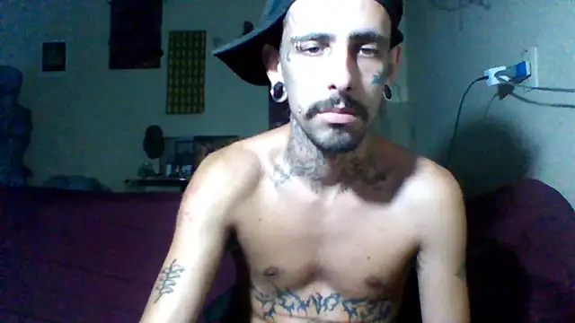 Snapshot of sellvageria chatting on 02.17.26 sellvageria online show from 02.17.26