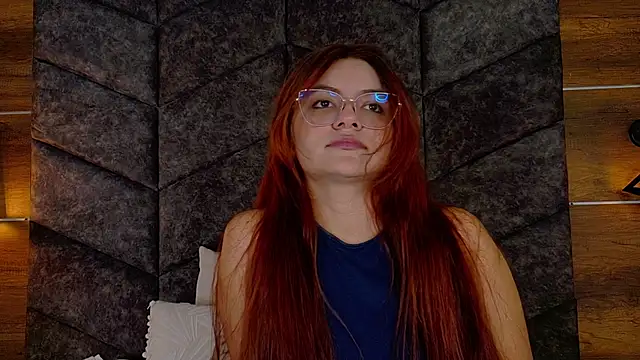 Snapshot of AbbyWathson chatting on 10.29.25 AbbyWathson online show from 10.29.25