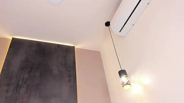 Snapshot of AbbyWathson chatting on 11.26.25 AbbyWathson online show from 11.26.25