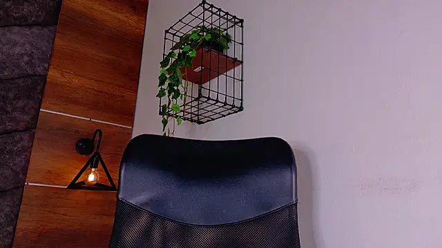 Snapshot of AbbyWathson chatting on 01.08.26 AbbyWathson online show from 01.08.26