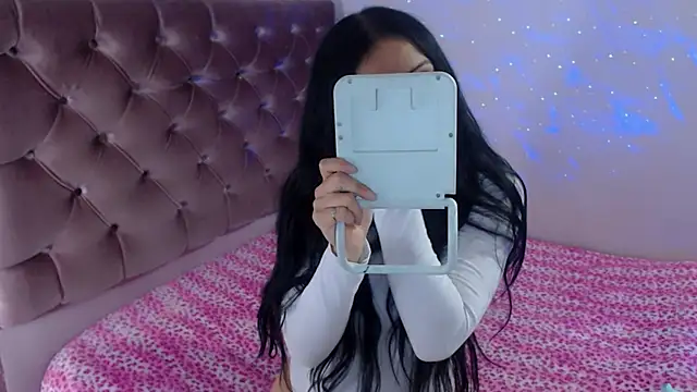 Suzanne abbey online show from 02.27.25