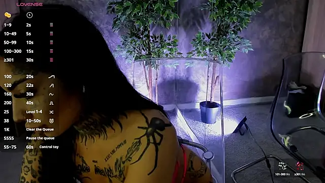 CreamyInkky  online show from 09.20.25