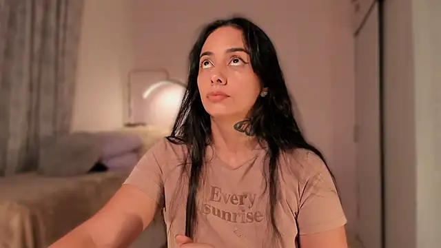 Aleja24Evans online show from 04.04.26