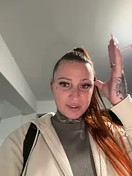 Snapshot of Inked_lorena chatting on 12.22.25 Inked lorena online show from 12.22.25