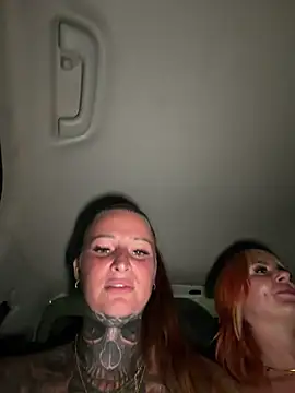 Snapshot of Inked_lorena chatting on 06.10.26 Inked lorena online show from 06.10.26