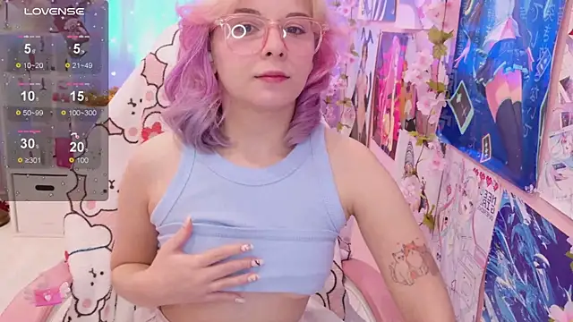 Snapshot of Coconut_Mia chatting on 12.03.25 Coconut Mia online show from 12.03.25