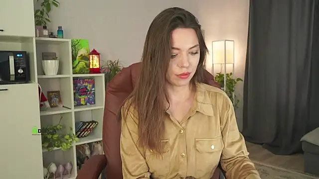 Snapshot of Victoria1Love chatting on 01.31.25 Victoria1Love online show from 01.31.25