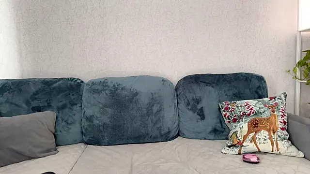 Snapshot of Victoria1Love chatting on 03.12.25 Victoria1Love online show from 03.12.25