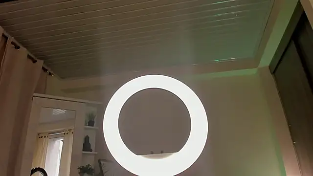 Snapshot of SavannahWildee chatting on 03.16.25 SavannahWildee online show from 03.16.25