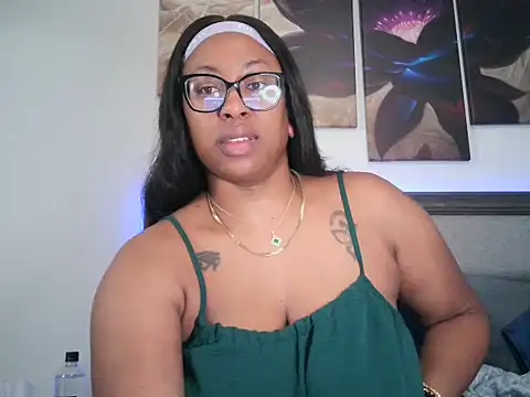 Nyxie Chaos online show from 05.20.26