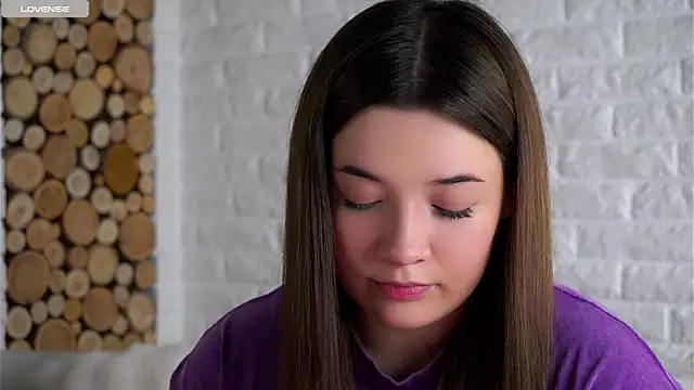 LowOncoming online show from 02.24.26