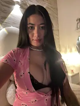  MadiLee  online show from 02.28.25