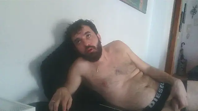 Snapshot of FJcouple chatting on 01.08.25 FJcouple online show from 01.08.25