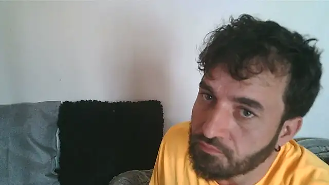 Snapshot of FJcouple chatting on 02.11.25 FJcouple online show from 02.11.25