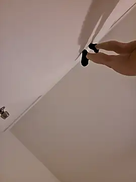 Snapshot of Bartelemi chatting on 01.19.26 Bartelemi online show from 01.19.26