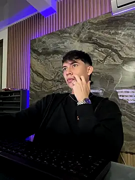 RyanGosslling  online show from 12.01.25