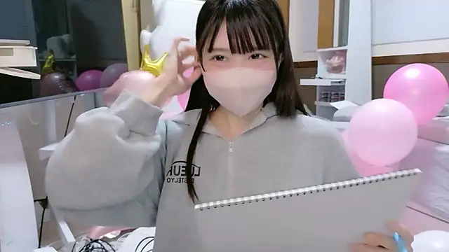 YUNOCHI nyanko online show from 10.06.25