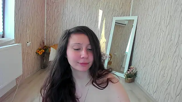 AishaRouhi online show from 03.08.25