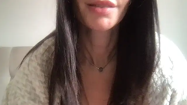 Snapshot of paolajonez chatting on 02.07.26 paolajonez online show from 02.07.26