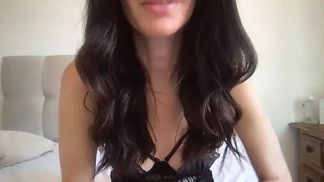 Snapshot of paolajonez chatting on 02.16.26 paolajonez online show from 02.16.26