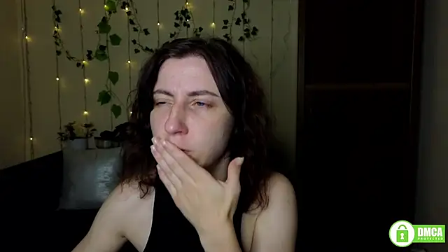 Muse kitty jenia online show from 09.15.25