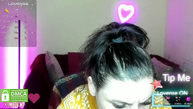 Muse kitty jenia online show from 11.14.25