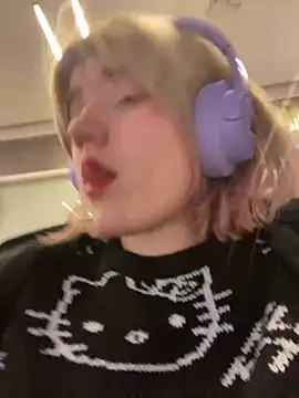 Baby  Naughty online show from 12.13.24