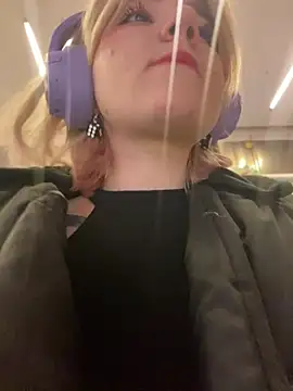 Baby  Naughty online show from 12.16.24