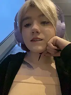 Baby  Naughty online show from 01.29.25