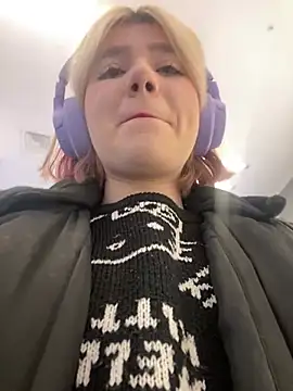 Baby  Naughty online show from 02.11.25