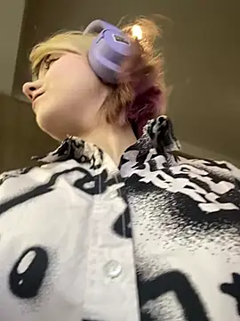 Baby  Naughty online show from 02.26.25