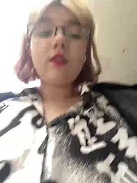 Baby  Naughty online show from 03.10.25