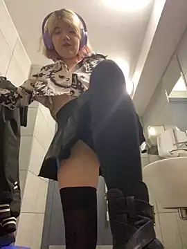 Baby  Naughty online show from 03.21.25