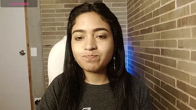 helenacyruss online show from 02.04.26