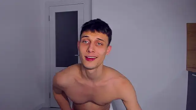 Snapshot of Kent_Ross chatting on 11.06.25 Kent Ross online show from 11.06.25