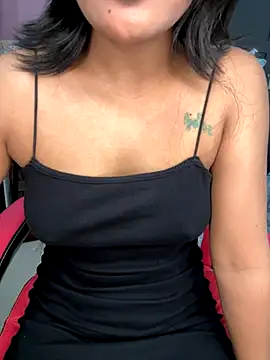 LeisyXO online show from 11.27.25