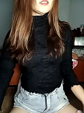 Snapshot of Girl20sexy chatting on 11.02.25 Girl20sexy online show from 11.02.25