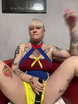 poussichienne online show from 02.12.25