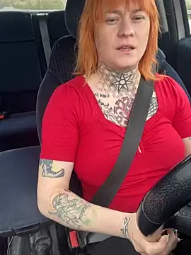 poussichienne online show from 03.14.26