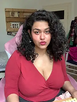 Curvydesifromgermany online show from 04.01.26