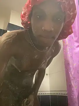 Snapshot of Dulcee_kandy chatting on 10.21.25 Dulcee kandy online show from 10.21.25