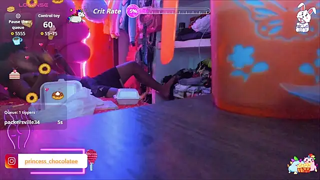 Snapshot of Dulcee_kandy chatting on 10.30.25 Dulcee kandy online show from 10.30.25