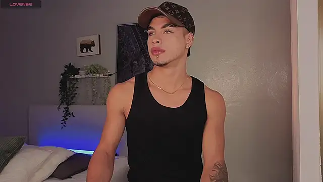 Ken-boy  online show from 10.10.25