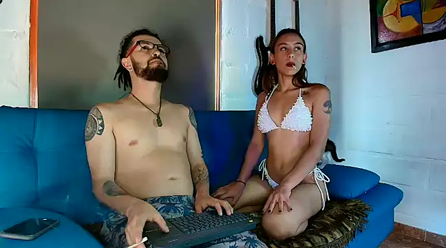 emiandstiv online show from 01.18.25