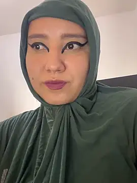 hannahayat online show from 11.20.25