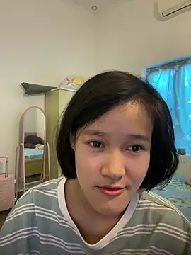 Snapshot of thithi8369 chatting on 12.21.24 thithi8369 online show from 12.21.24